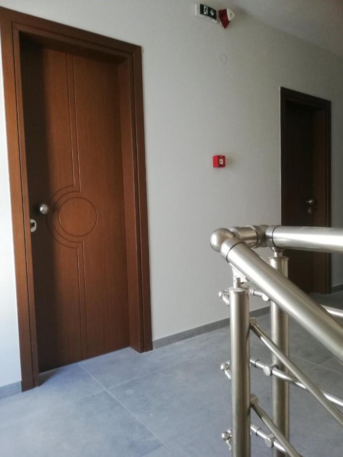Underground Apartament